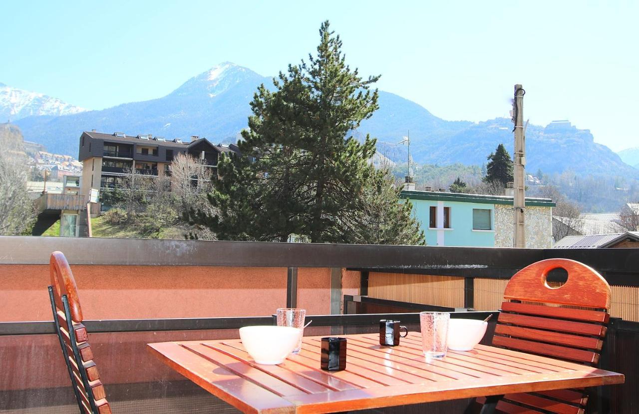Le Prorel Appartement Au Pied Du Telecabine Briancon  Luaran gambar